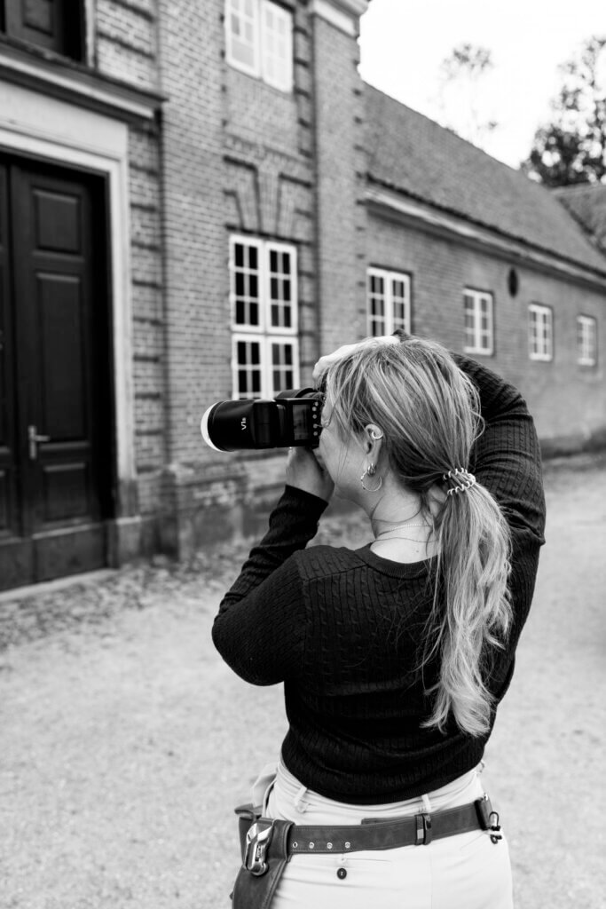 Hochzeitsfotografin im Einsatz – Kreative Perspektiven