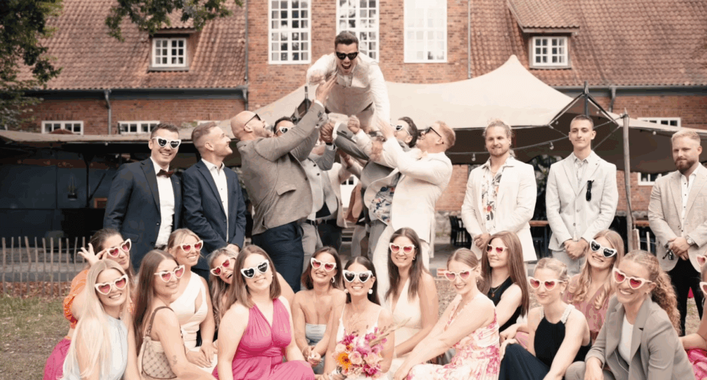 Hochzeitsgesellschaft – Freude & Zusammenhalt