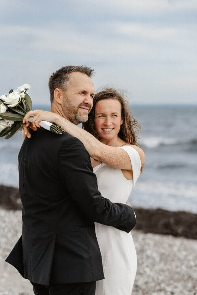 Hochzeit am Meer – Liebe im Wind