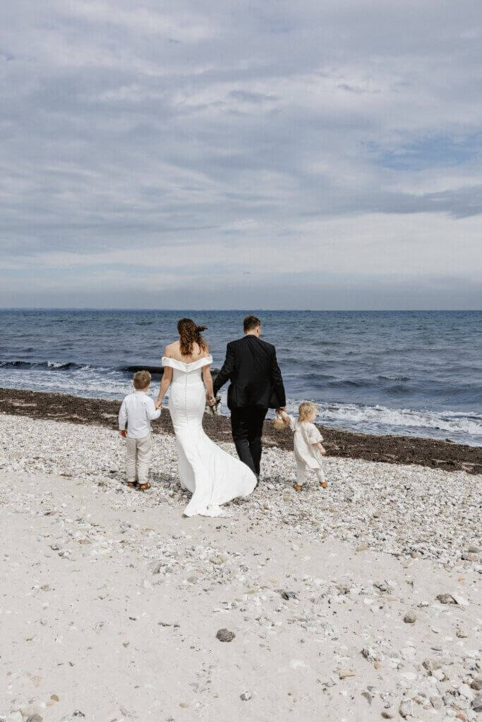 Hochzeit am Strand – Familie und Liebe