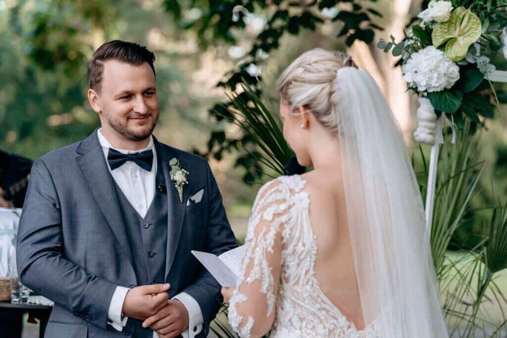 Freie Trauung im Grünen – Natürlich & emotional